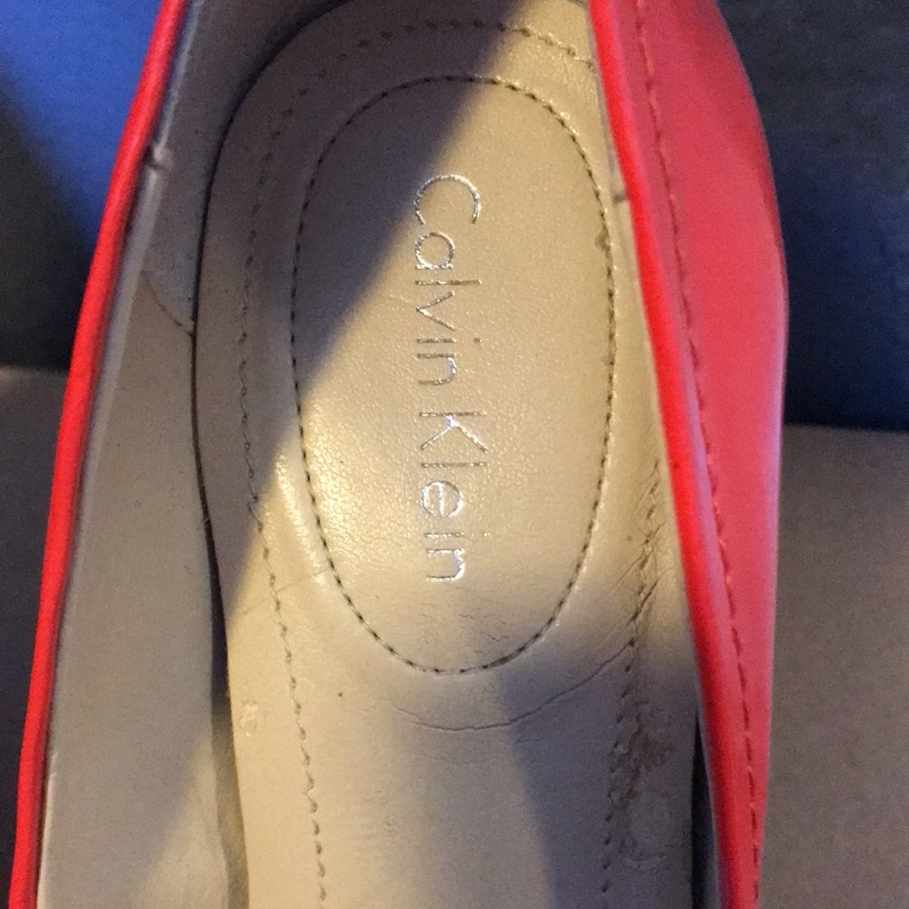 Heel - Picture 5 of 5